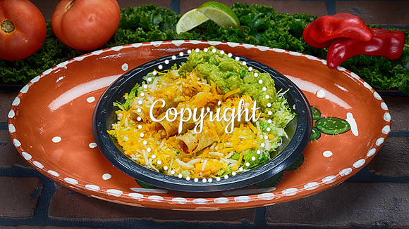 Pollos Maria Cropped_003